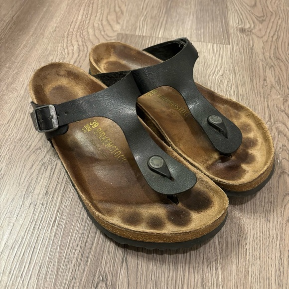 Birkenstock Gizeh Black Leather Sandals Women’s Size EU 39/US 8 - Picture 1 of 5